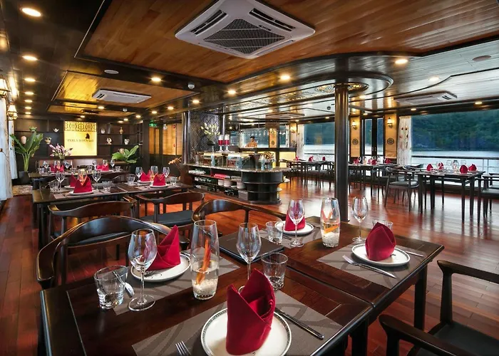 V'spirit Cruise 下龍