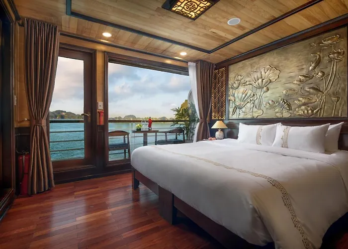 V'spirit Cruise 