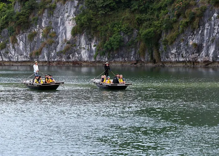  V'spirit Cruise Hạ Long
