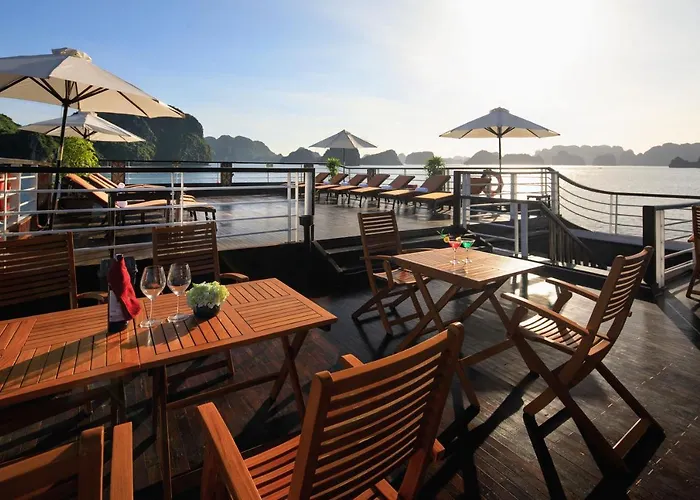  V'spirit Cruise Hạ Long