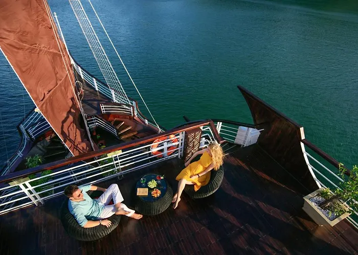 V'spirit Cruise  Hạ Long
