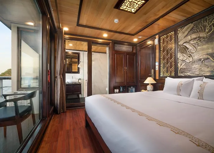 V'spirit Cruise